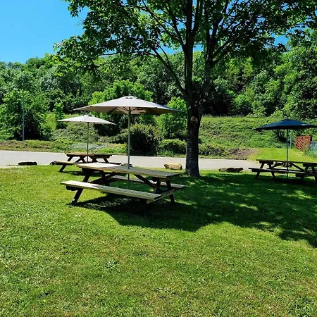 Отель Enzo Proximite Zenith D' Auvergne Ex F1 Formule 1 Clermont Ferrand Issoire Coudes