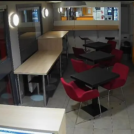 Hotelf1 Clermont Ferrand Issoire Hotel 3*