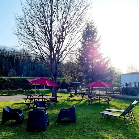 酒店 Enzo Proximite Zenith D' Auvergne Ex F1 Formule 1 Clermont Ferrand Issoire 3*