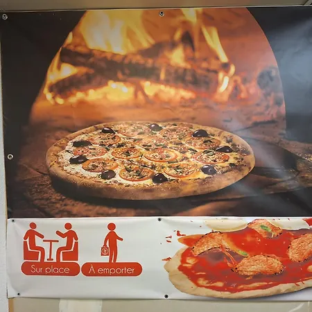 Отель Enzo Proximite Zenith D' Auvergne Ex F1 Formule 1 Clermont Ferrand Issoire