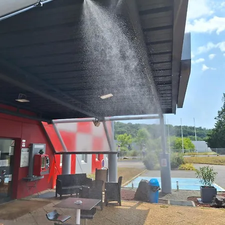 Enzo Proximite Zenith D' Auvergne Ex F1 Formule 1 Clermont Ferrand Issoire Coudes