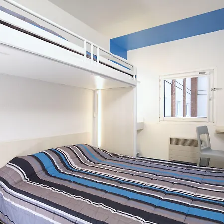 Отель Enzo Proximite Zenith D' Auvergne Ex F1 Formule 1 Clermont Ferrand Issoire