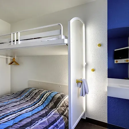 Enzo Proximite Zenith D' Auvergne Ex F1 Formule 1 Clermont Ferrand Issoire 3* Coudes