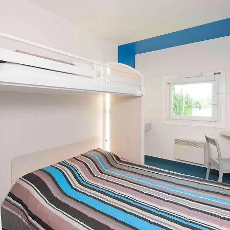 Отель Enzo Proximite Zenith D' Auvergne Ex F1 Formule 1 Clermont Ferrand Issoire Coudes