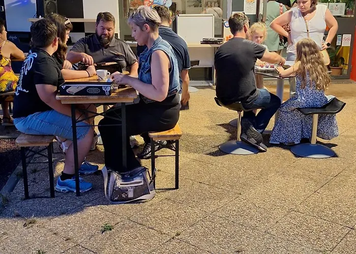 Enzo Proximite Zenith D' Auvergne Ex F1 Formule 1 Clermont Ferrand Issoire Отель