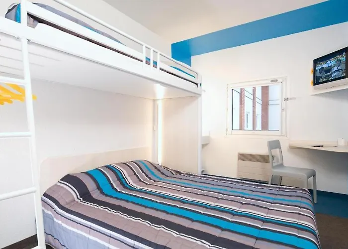 Отель Enzo Proximite Zenith D' Auvergne Ex F1 Formule 1 Clermont Ferrand Issoire Coudes